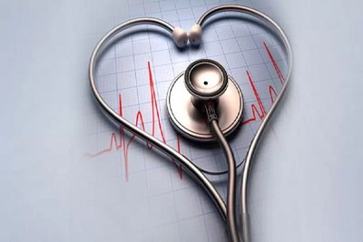 Pregled interniste/EKG/ uz srca/uz abdomena/uz štitaste žlezde. Akcija